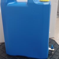 JARRICAN 20L C/TRON.RECTANG. PLAST/AZUL